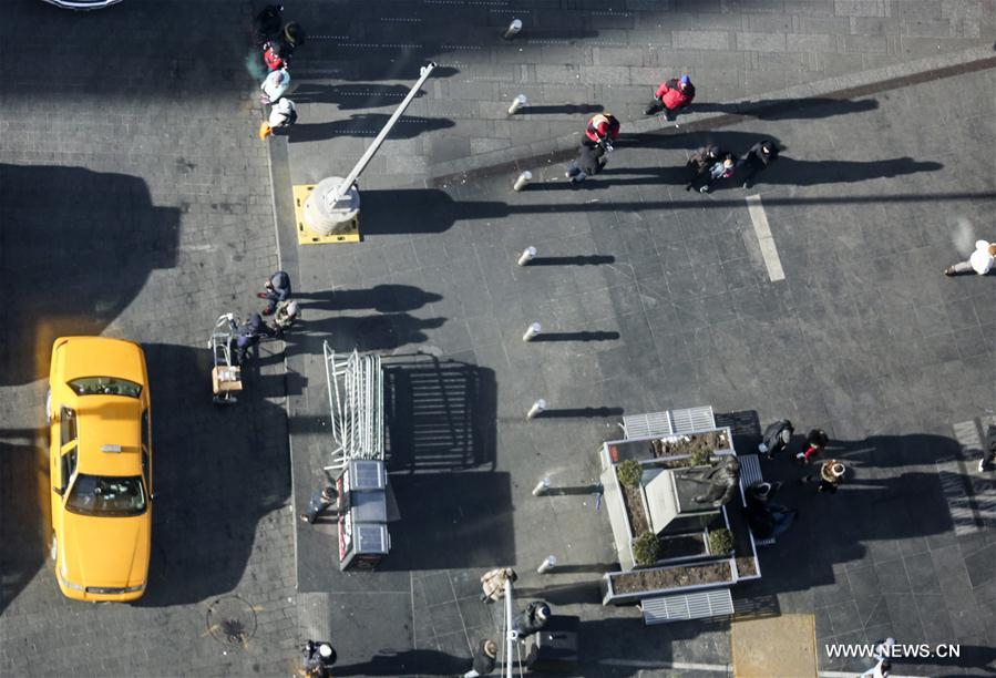 U.S.-NEW YORK-SECURITY BARRIERS-INSTALLATION