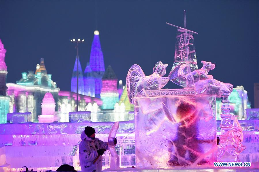 CHINA-HARBIN-ICE SCULPTURE (CN)