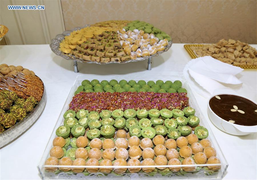 KUWAIT-KUWAIT CITY-RAMADAN-SWEETS