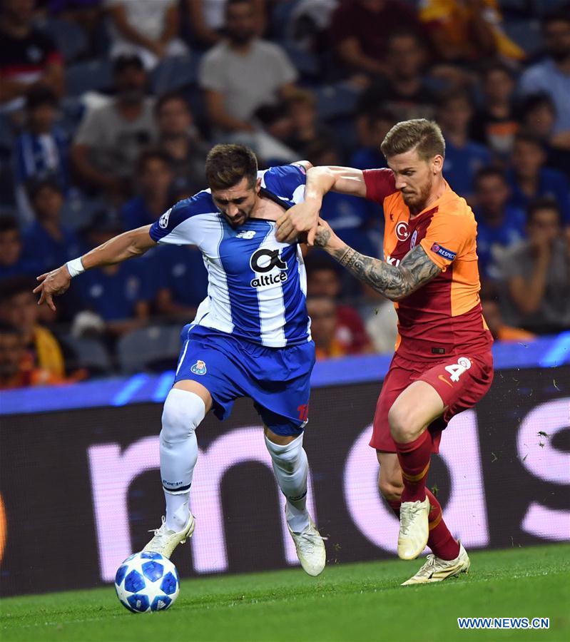 (SP)PORTUGAL-PORTO-FOOTBALL-UEFA CHAMPIONS LEAGUE-PORTO VS GALATASARAY