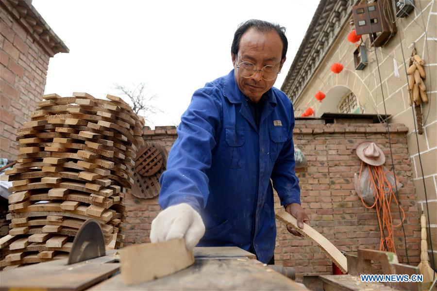 CHINA-SHAANXI-ANSAI WAIST DRUM MAKER (CN)