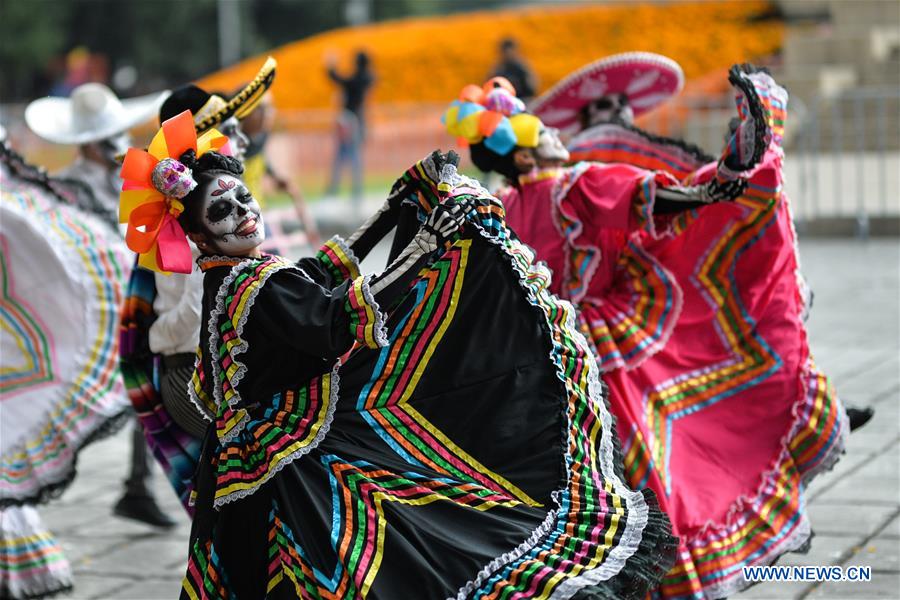 MEXICO-MEXICO CITY-DAY OF THE DEAD-PARADE