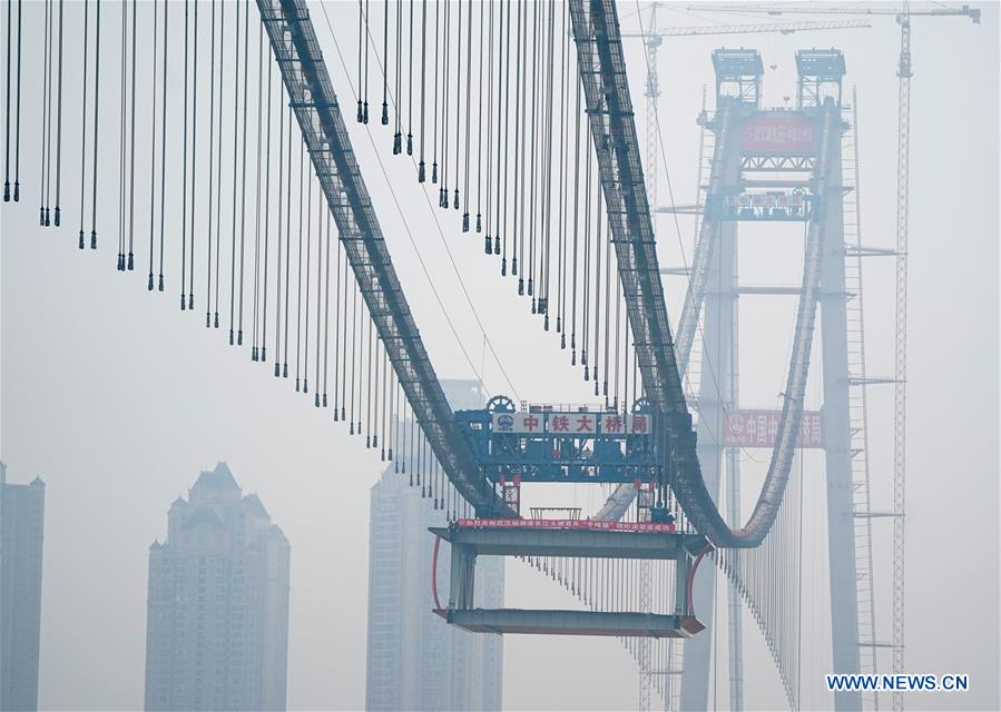 CHINA-HUBEI-WUHAN-SUSPENSION BRIDGE-CONSTRUCTION (CN)