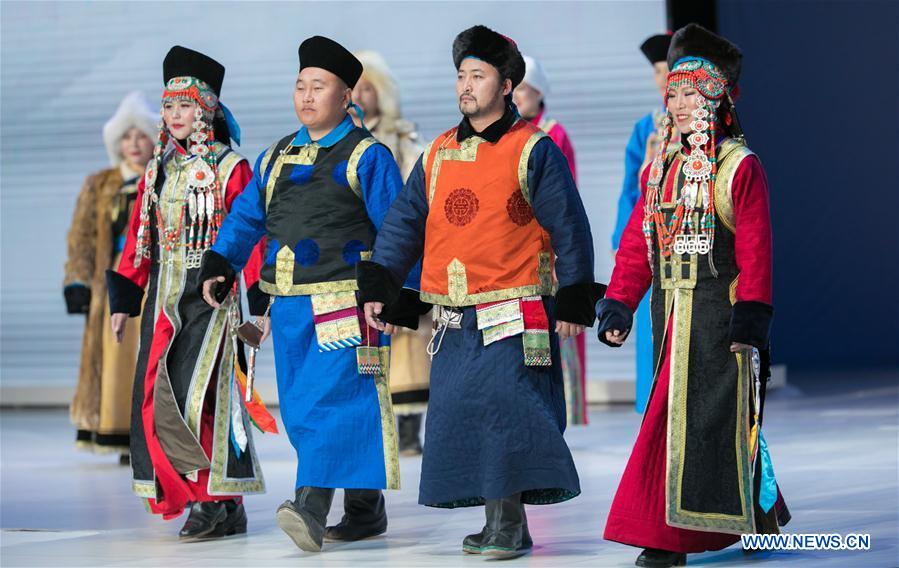 #CHINA-INNER MONGOLIA-HOHHOT-COSTUME FESTIVAL (CN)