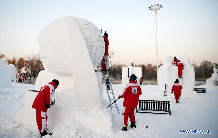 CHINA-HARBIN-SNOW SCULPTURE (CN)