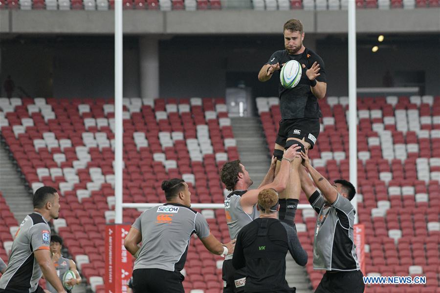 (SP)SINGAPORE-RUGBY-SUPER MATCH-SUNWOLVES-TRAINING