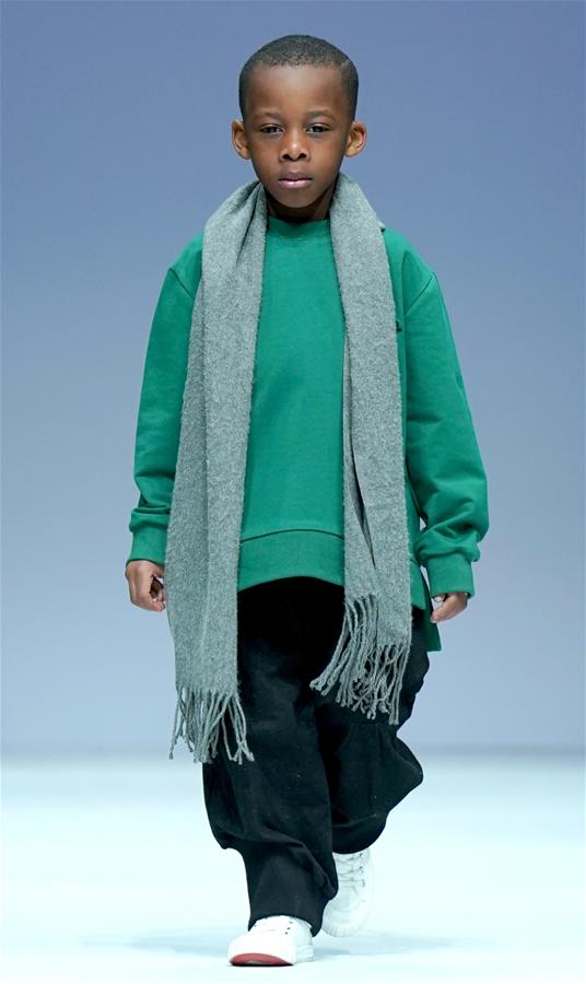 CHINA-BEIJING-FASHION WEEK-LIU FENG (CN)