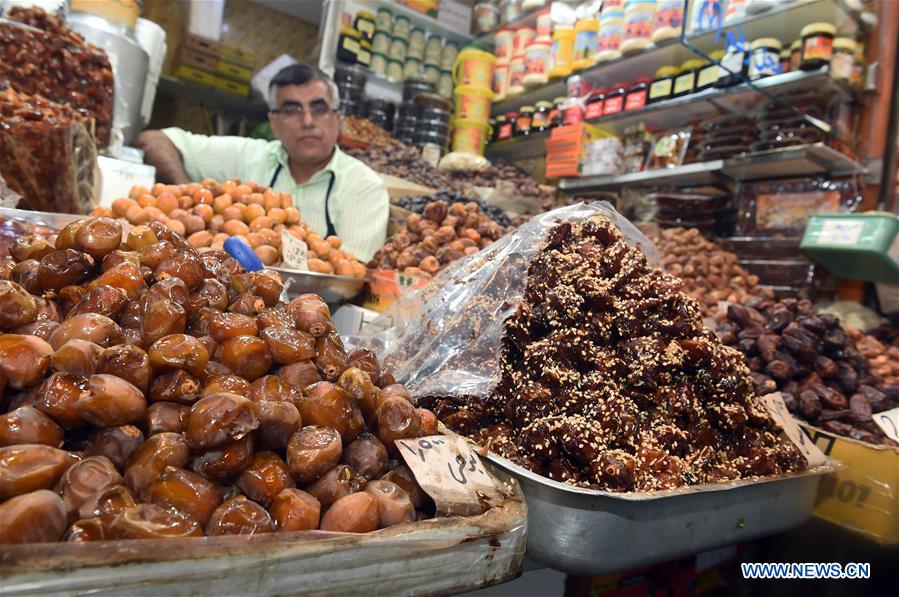 KUWAIT-KUWAIT CITY-OLD MARKET-AL-MUBARAKIYA