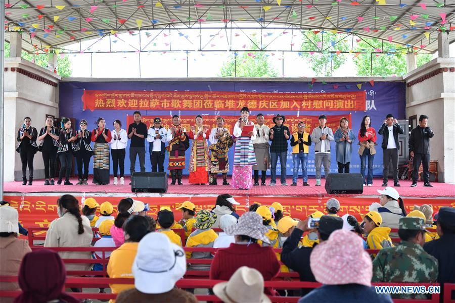 CHINA-TIBET-LHASA-ART PERFORMANCE