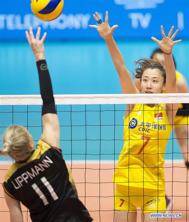 (SP)SWITZERLAND-MONTREUX-VOLLEYBALL-MASTERS WOMEN-GER VS CHN