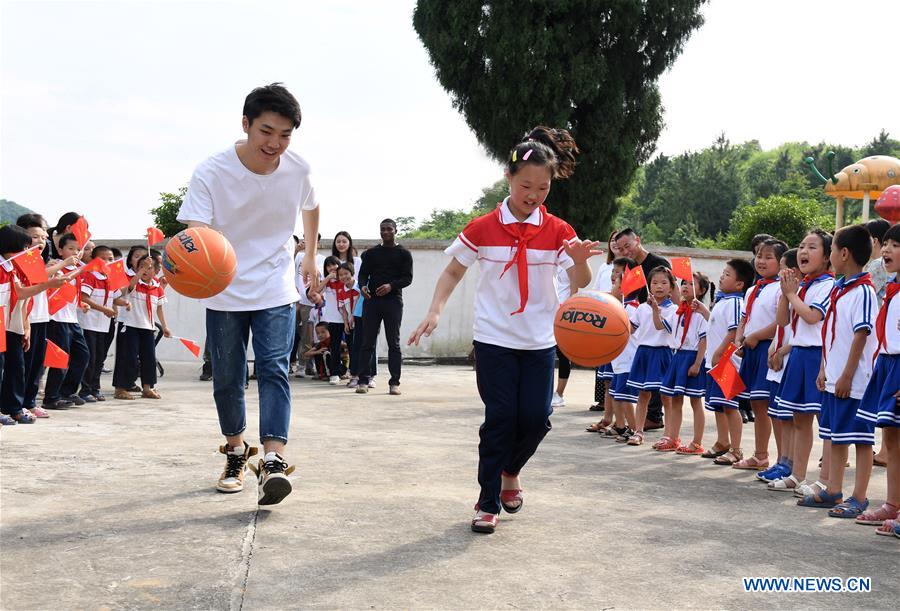 CHINA-INTERNATIONAL CHILDREN'S DAY (CN)