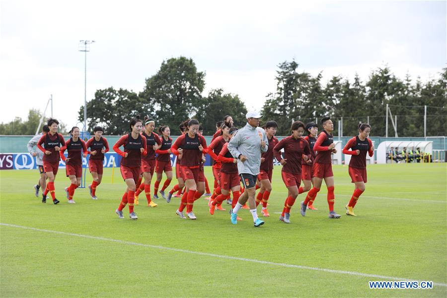 (SP)FRANCE-FOUGERES-2019 FIFA WOMEN'S WORLD CUP-CHINA-TRAINING SESSION