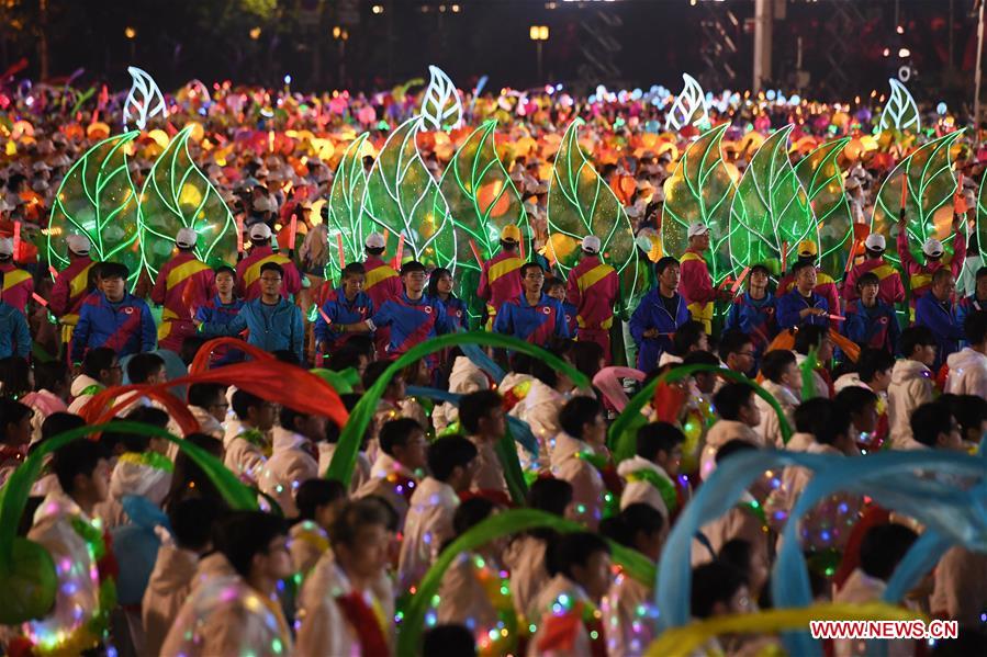 (PRC70Years)CHINA-BEIJING-NATIONAL DAY-CELEBRATIONS-EVENING GALA (CN)