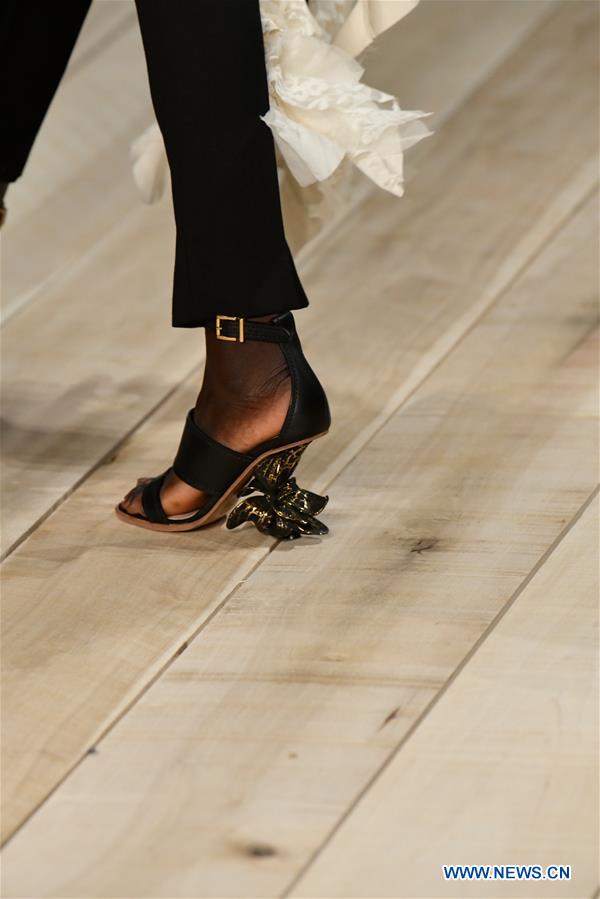 FRANCE-PARIS-FASHION WEEK-ALEXANDER MCQUEEN