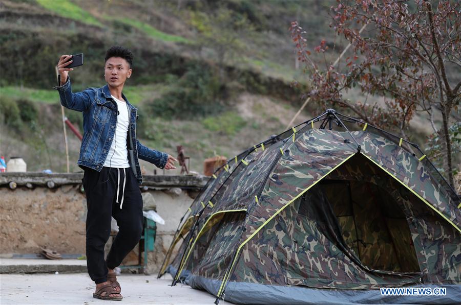 CHINA-SICHUAN-CLIFFSIDE VILLAGE-POVERTY ALLEVIATION (CN)