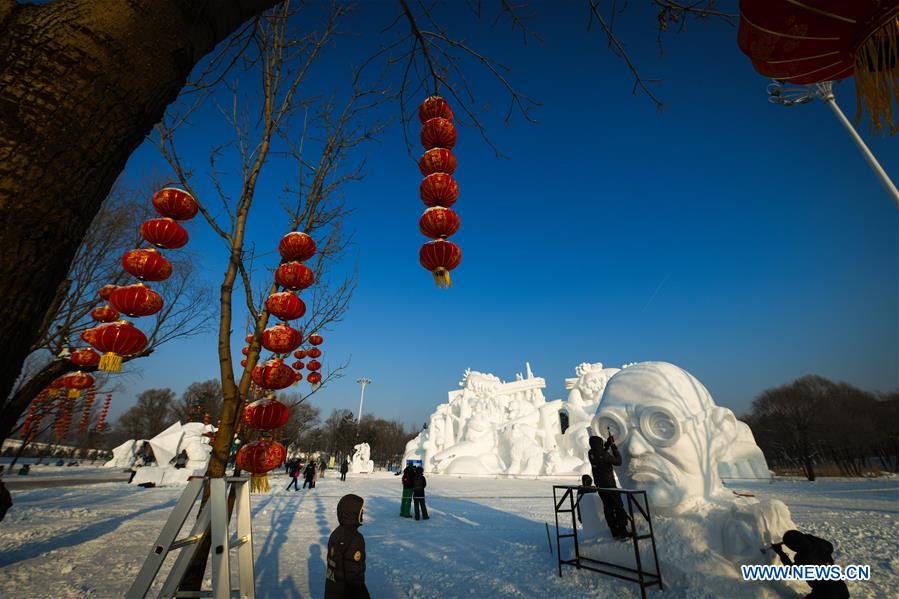 CHINA-HEILONGJIANG-HARBIN-SNOW SCULPTURE COMPETITION (CN)