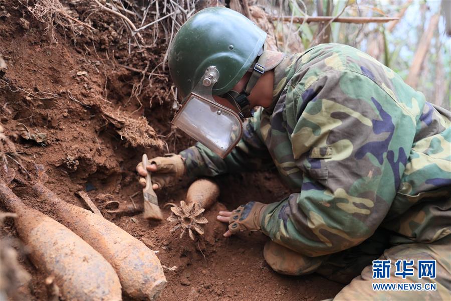 （圖文互動）（1）和平年代，離死神最近的人——南部戰(zhàn)區(qū)陸軍云南掃雷大隊(duì)邊境掃雷排爆記事