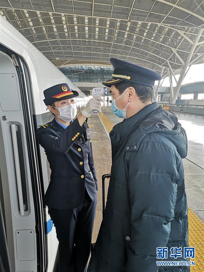 （聚焦疫情防控·圖文互動(dòng)）（4）千里乘車目擊記