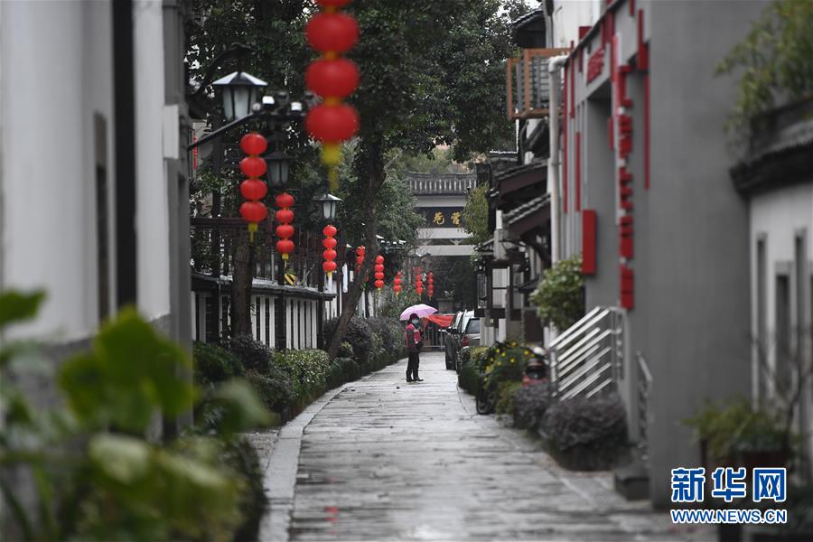 （在習(xí)近平新時(shí)代中國(guó)特色社會(huì)主義思想指引下——新時(shí)代新作為新篇章·習(xí)近平總書記關(guān)切事·圖文互動(dòng)）（4）鑄成防疫“鐵軍”——基層防疫“硬核”故事